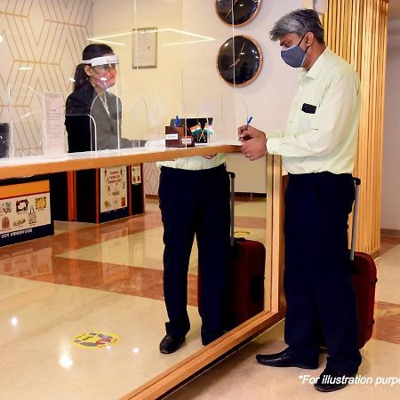 Oyo 1021 Hotel Gayatri Residency Tirath Esterno foto